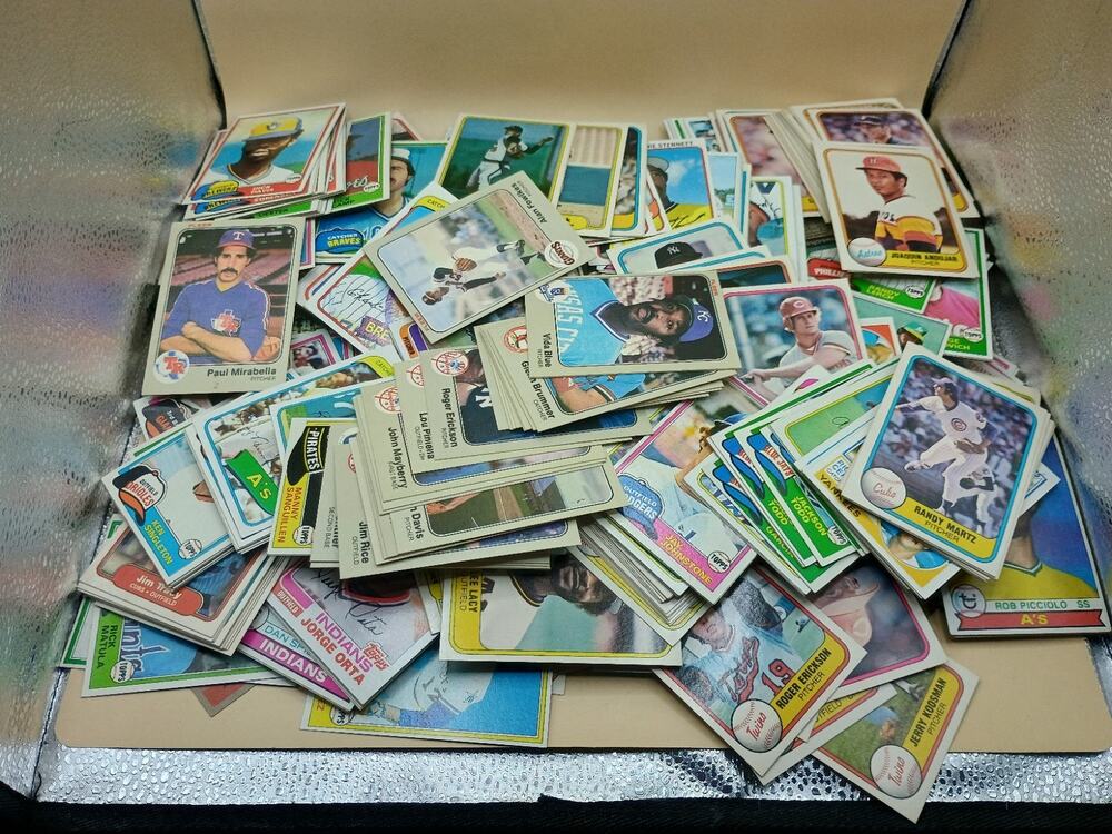 1980's & 1990's Unsorted Baseball Cards Lot 2lbs 6 Ounces
